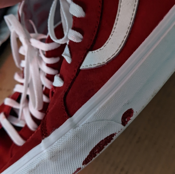 Men's Red Shoes - Picture 7 of 7